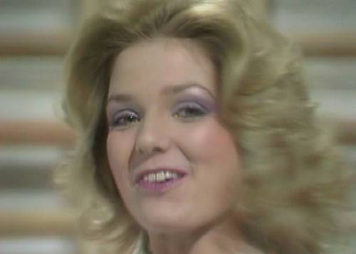 ... Image 10 <b>Alison Bell</b> in &quot;Keep Young &amp; Beautiful&quot; (02/11/81) ... - young10
